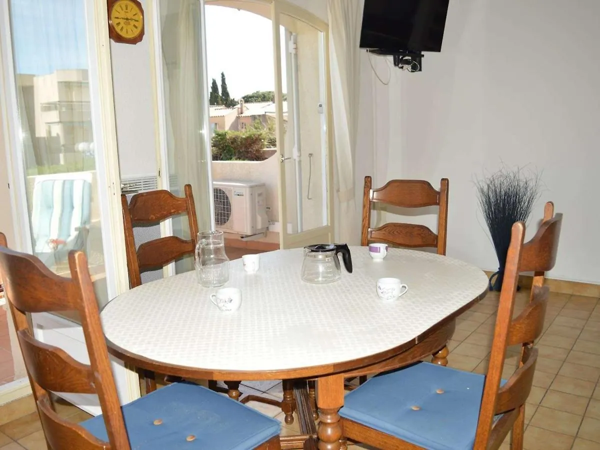 Studio Mezzanine Climatise Avec Terrasse, Parking Prive Et Proche Plage A Cavalaire - Fr-1-226B-30 Γαλλία